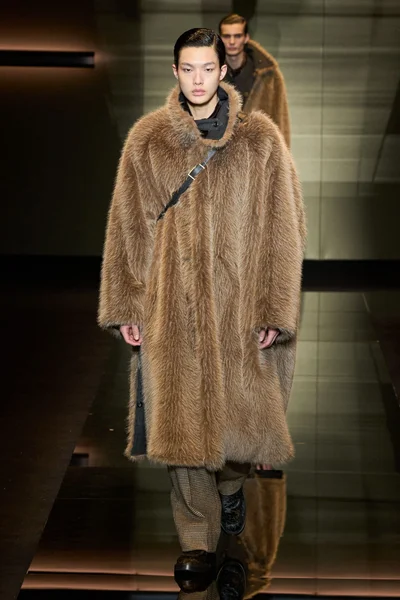 Look 53